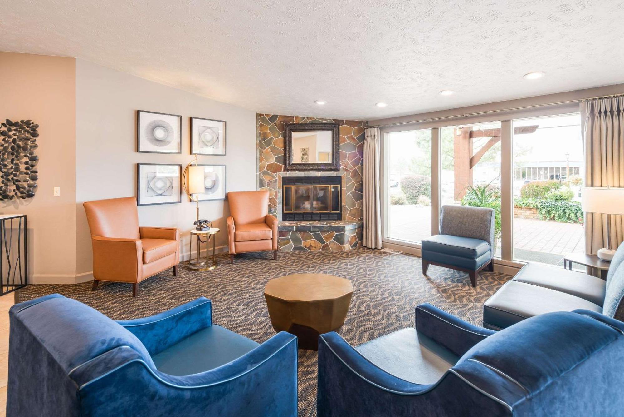 Quality Inn & Suites Coeur D'Alene Ngoại thất bức ảnh